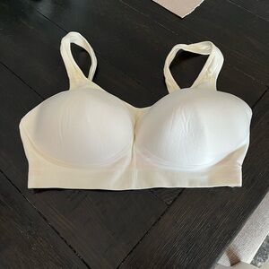 True, kind bra size extra large, beige cream color